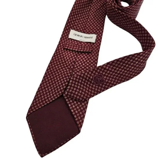 GIORGIO ARMANI Bordeaux Geometric Silk Tie ITALY 62/ 3.6 EC